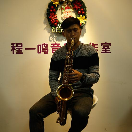 萨克斯老师于晓群2.JPG